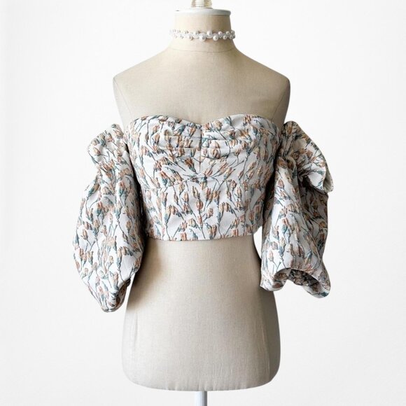 Song of Style Gray Floral Print Puffy Sleeve Sweetheart Crop Top Size XXS/XS - Picture 3 of 7